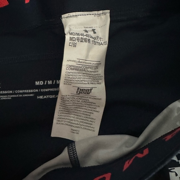 Legging 3/4 under armor neuf! - Picture 3 of 3